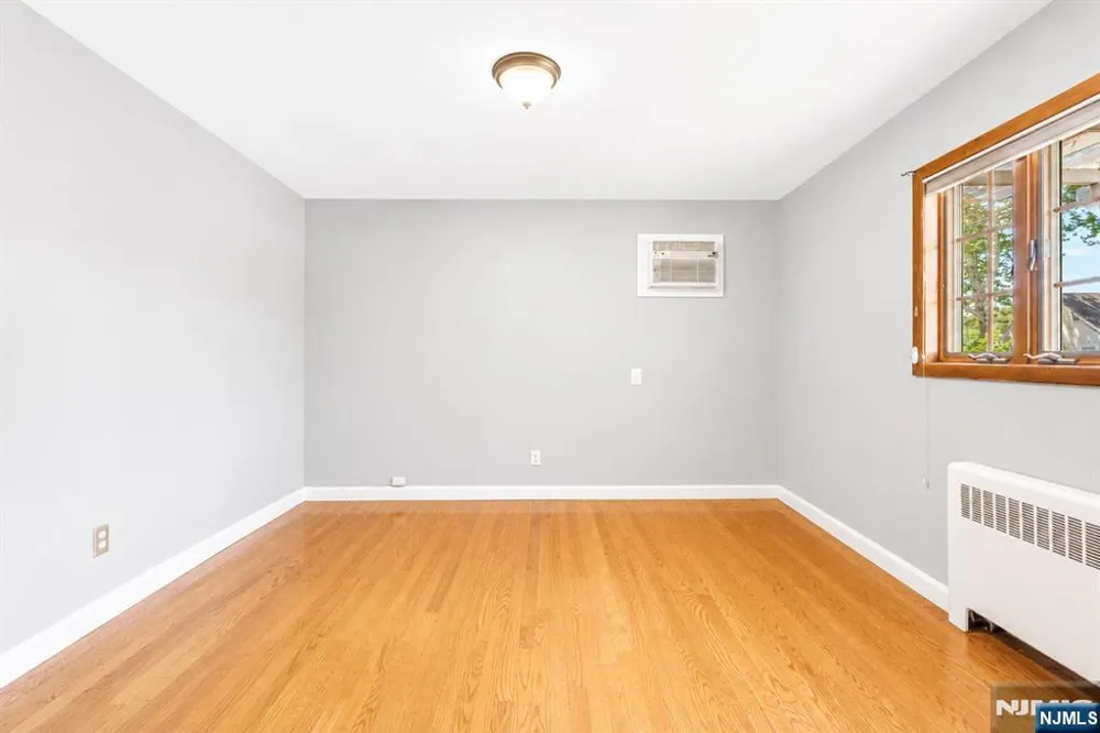 1-10 Lambert Road Fair Lawn, NJ 07410