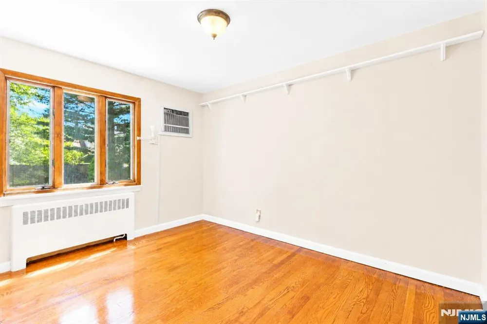 1-10 Lambert Road Fair Lawn, NJ 07410