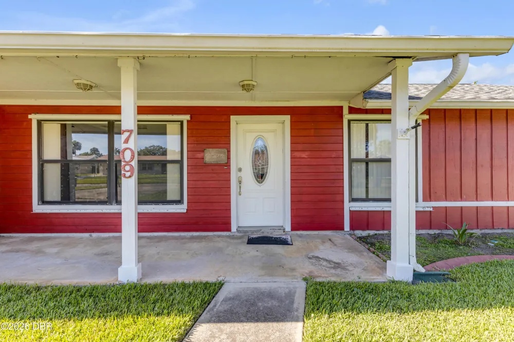709 Tarry Town Trail Port Orange, FL 32127