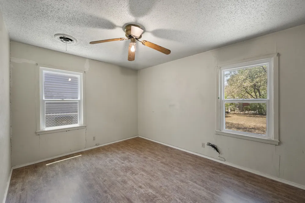 4816 Eastover Avenue Fort Worth, TX 76119