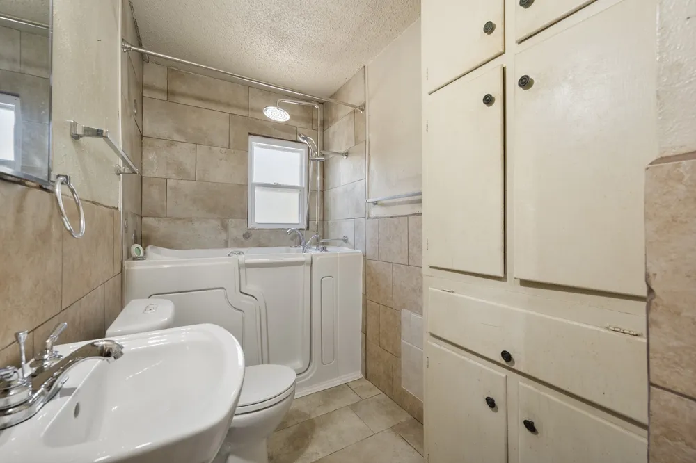 4816 Eastover Avenue Fort Worth, TX 76119