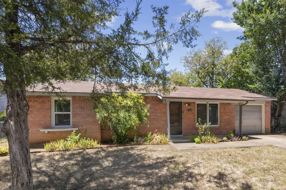 4816 Eastover Avenue Fort Worth, TX 76119