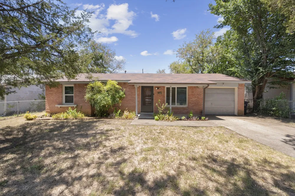 4816 Eastover Avenue Fort Worth, TX 76119