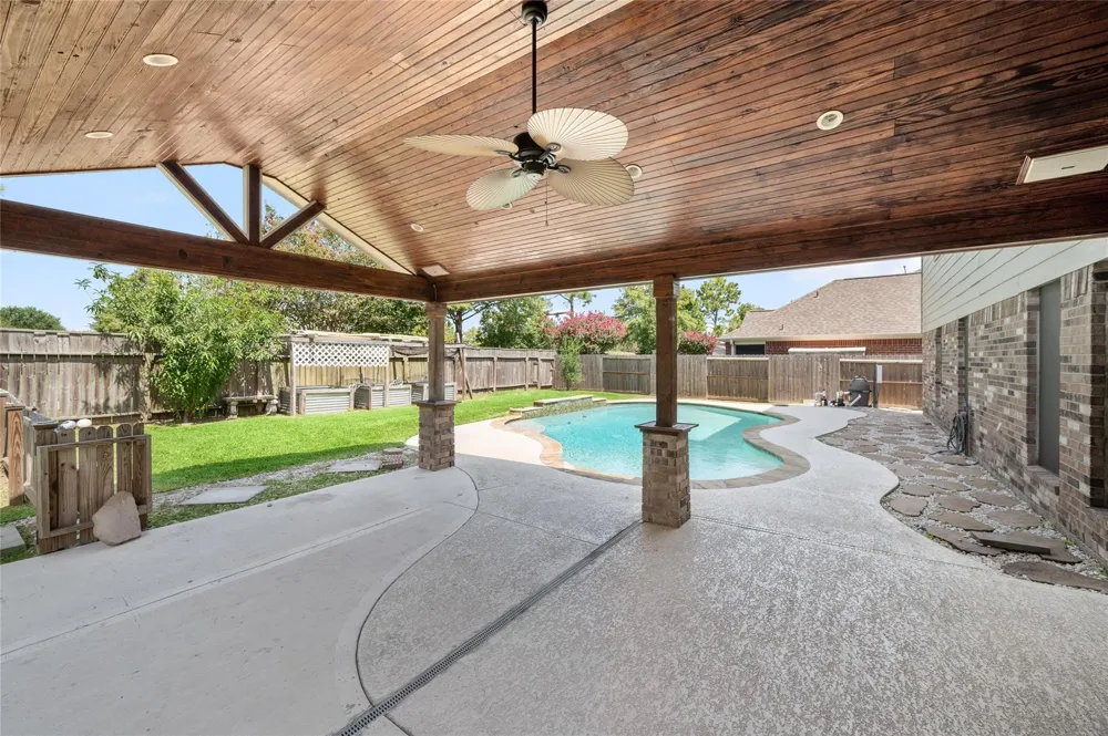 2322 Pine Brook Drive Deer Park, TX 77536