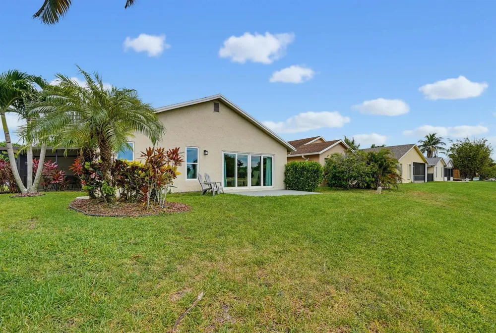 9123 PINE SPRINGS DRIVE Boca Raton, FL 33428