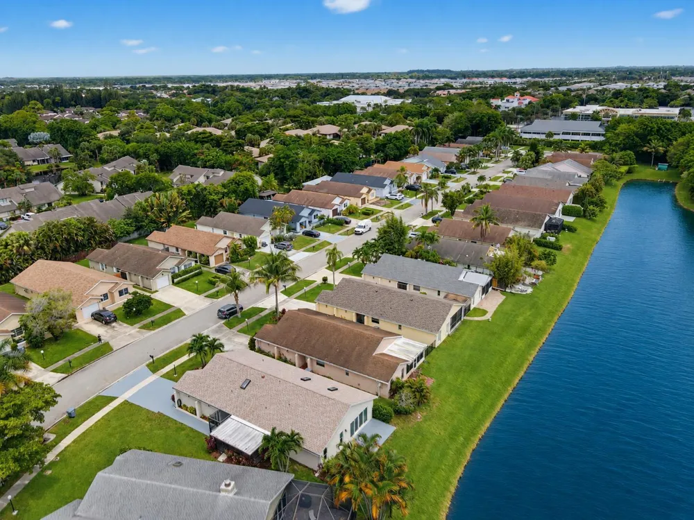 9123 PINE SPRINGS DRIVE Boca Raton, FL 33428