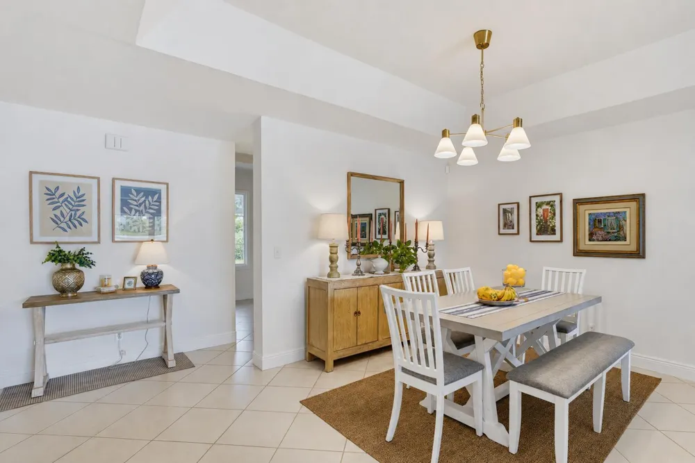 9123 PINE SPRINGS DRIVE Boca Raton, FL 33428