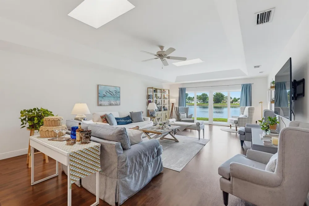 9123 PINE SPRINGS DRIVE Boca Raton, FL 33428