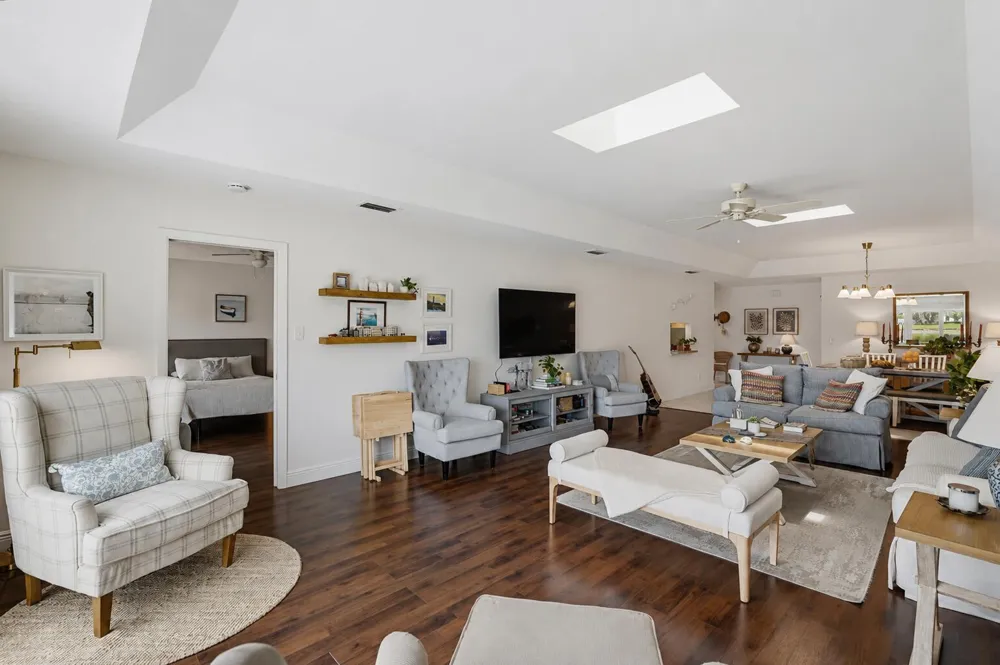 9123 PINE SPRINGS DRIVE Boca Raton, FL 33428