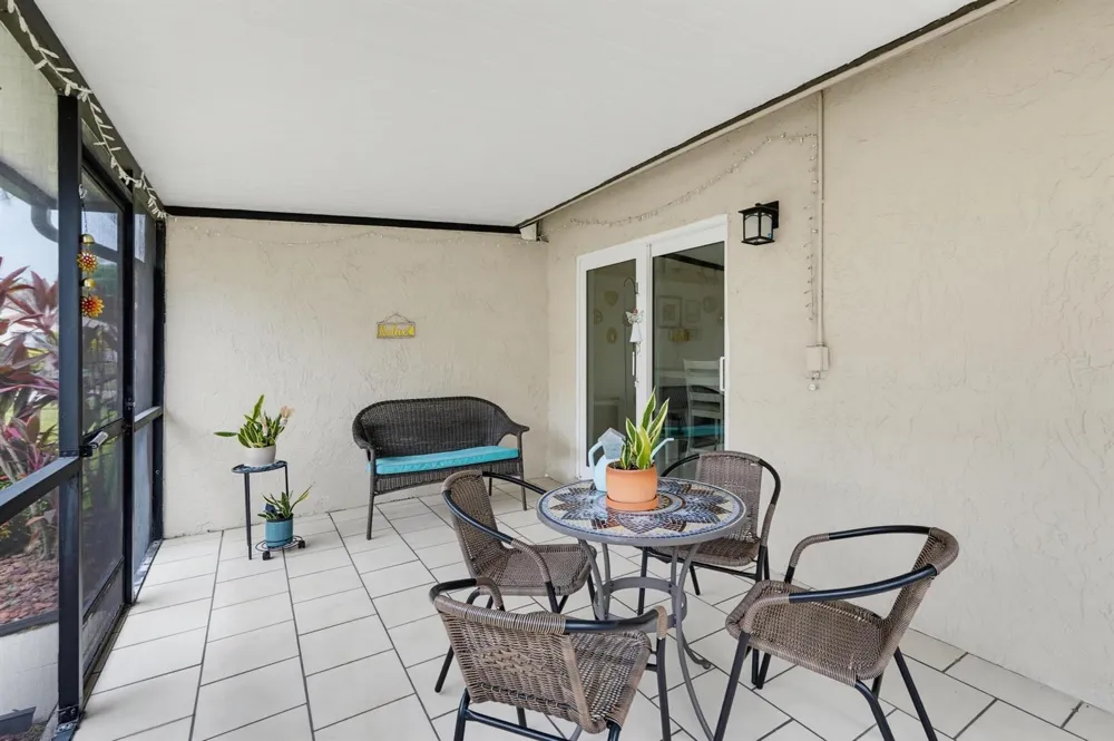 9123 PINE SPRINGS DRIVE Boca Raton, FL 33428