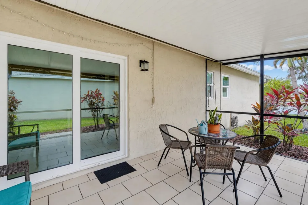 9123 PINE SPRINGS DRIVE Boca Raton, FL 33428