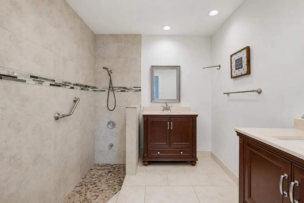 9123 PINE SPRINGS DRIVE Boca Raton, FL 33428