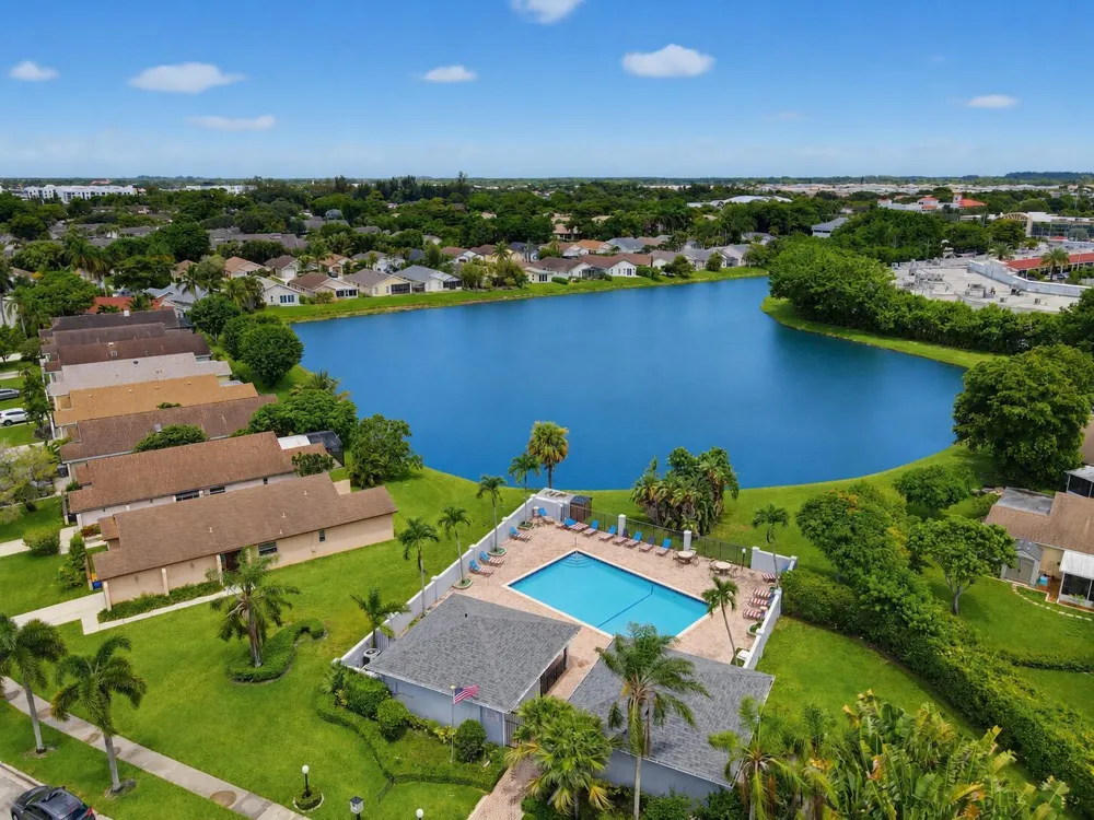 9123 PINE SPRINGS DRIVE Boca Raton, FL 33428