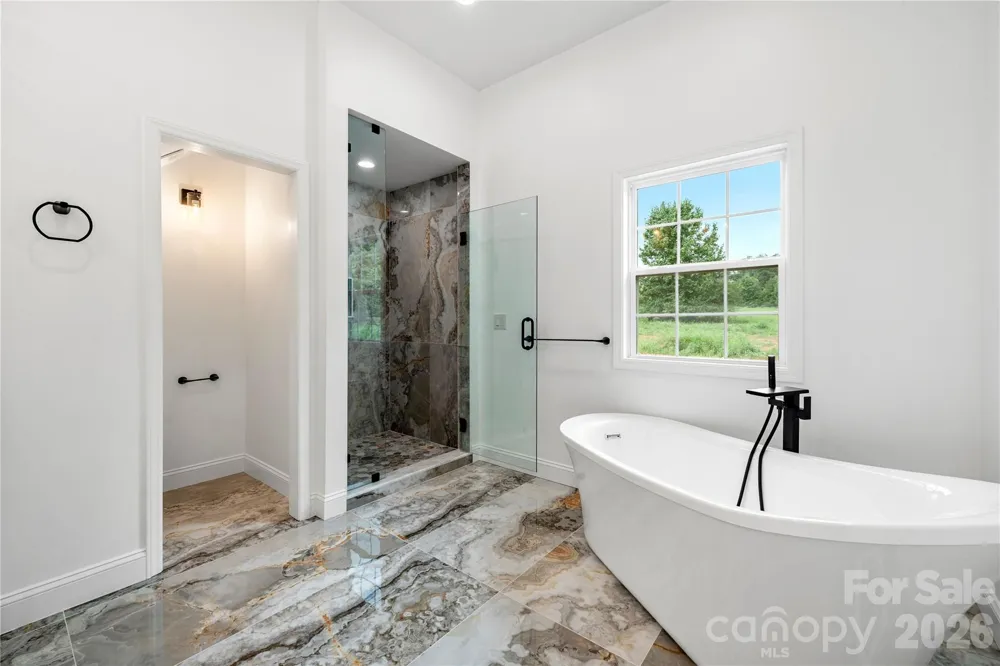 5574 Bucks Garage Road Catawba, NC 28650