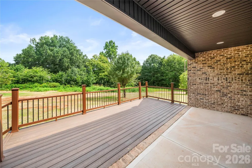 5574 Bucks Garage Road Catawba, NC 28650