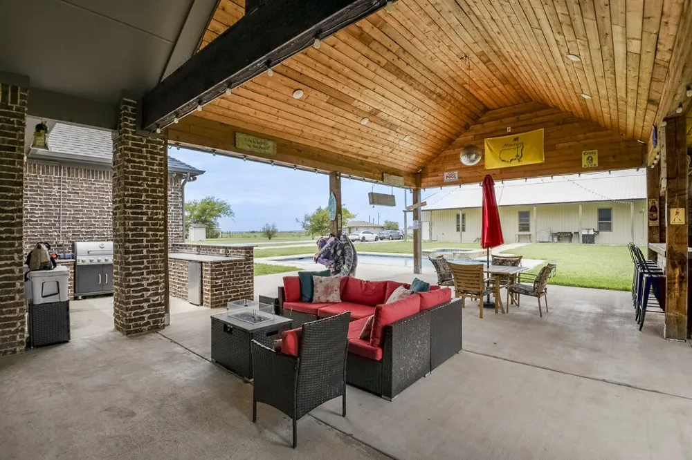 239 Armstrong Road Venus, TX 76084