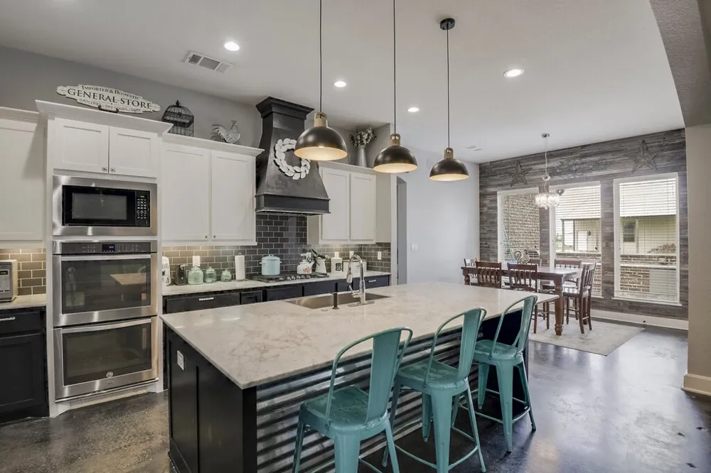 239 Armstrong Road Venus, TX 76084