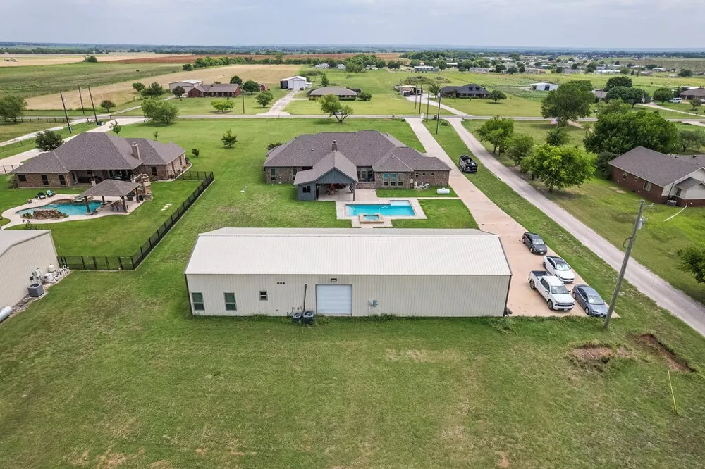 239 Armstrong Road Venus, TX 76084