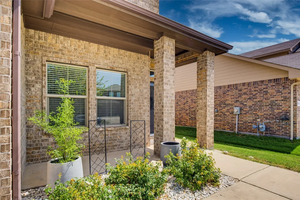 753 Rutherford Drive Crowley, TX 76036