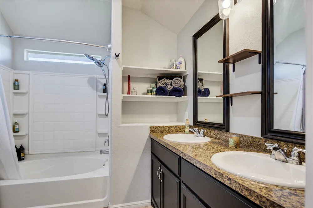753 Rutherford Drive Crowley, TX 76036