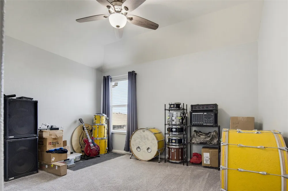 753 Rutherford Drive Crowley, TX 76036