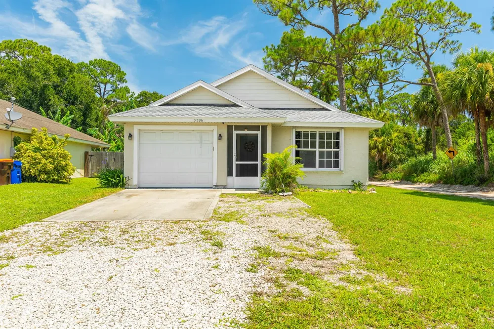 3506 3rd Street Vero Beach, FL 32968