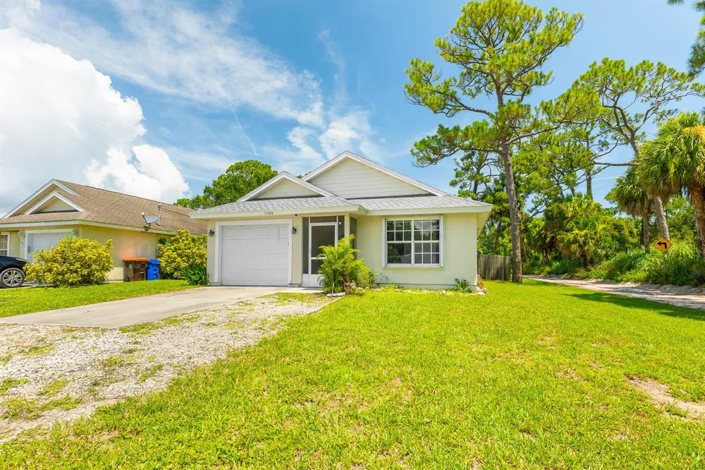 3506 3rd Street Vero Beach, FL 32968