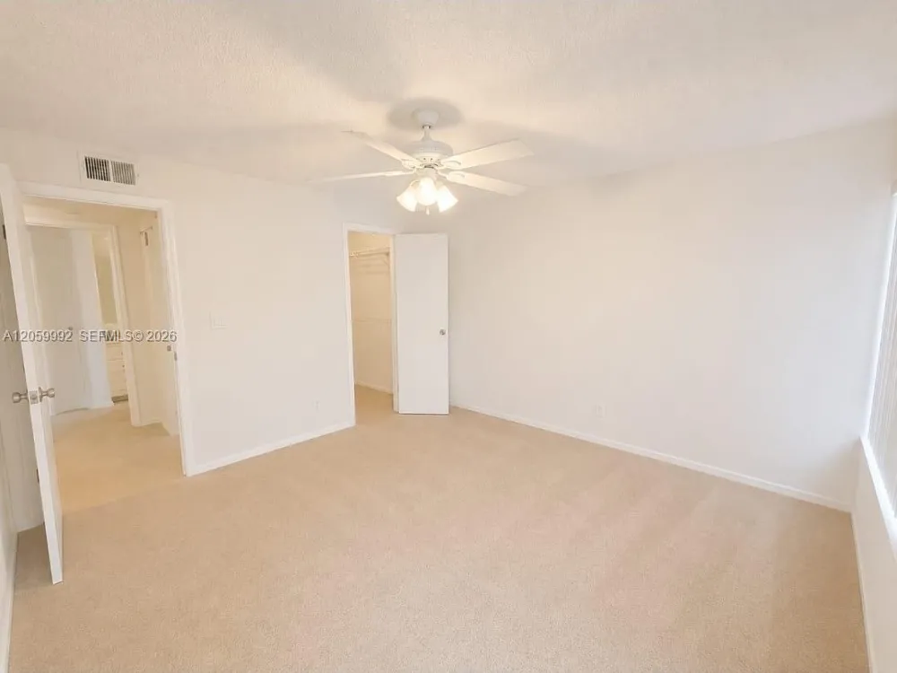 2926 S University Dr #6306 Davie, FL 33328