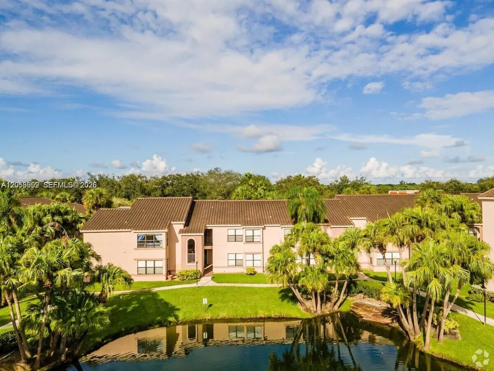 2926 S University Dr #6306 Davie, FL 33328