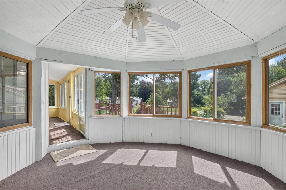 1318 E Michigan Avenue Albion, MI 49224