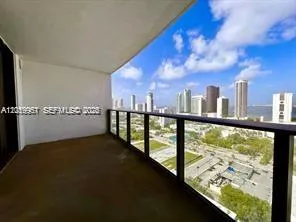 1600 NE 1st Ave #2401 Miami, FL 33132