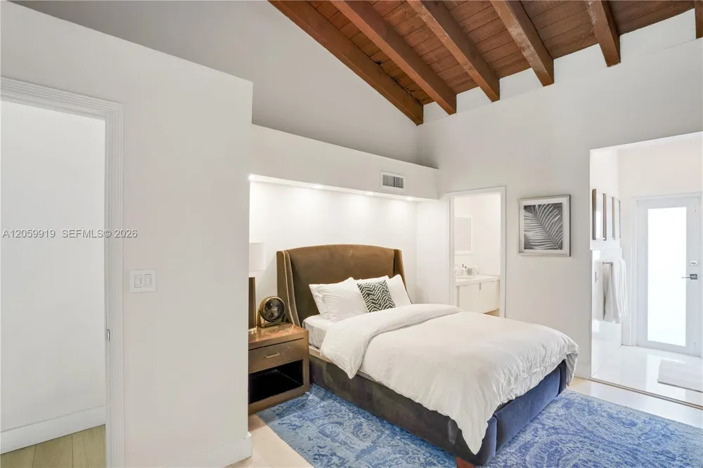 9280 Biscayne Blvd #E Miami Shores, FL 33138
