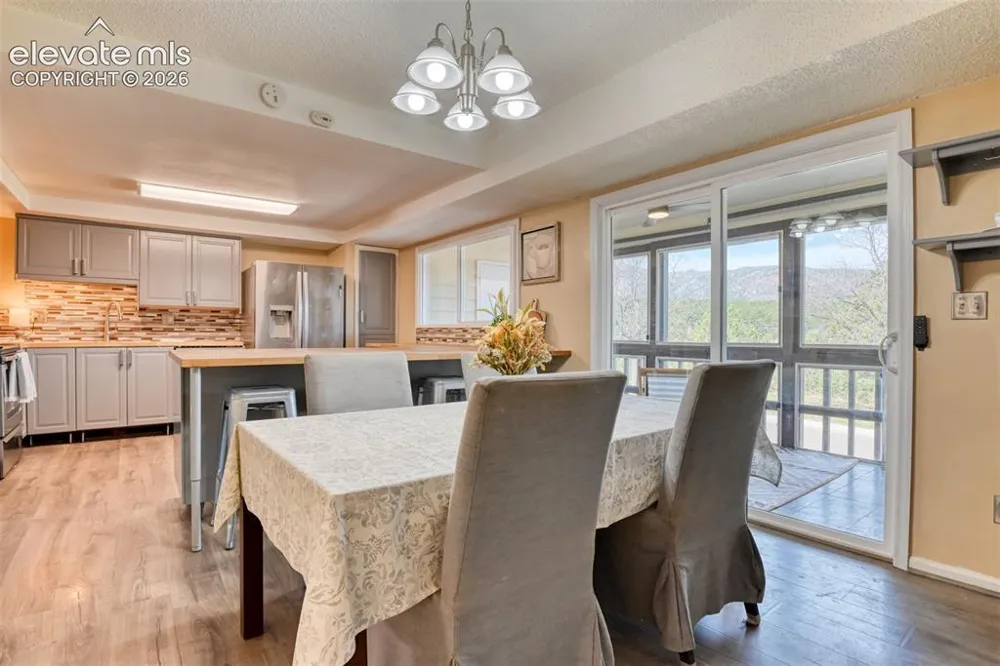 379 Raspberry Lane Monument, CO 80132