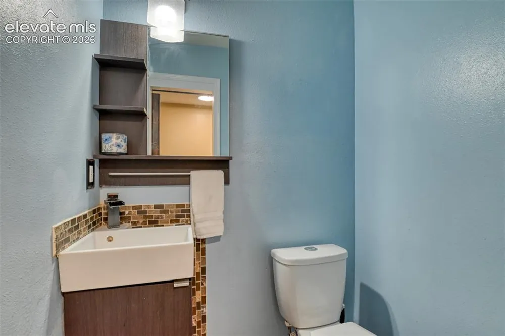 379 Raspberry Lane Monument, CO 80132
