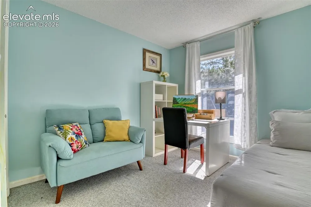 379 Raspberry Lane Monument, CO 80132