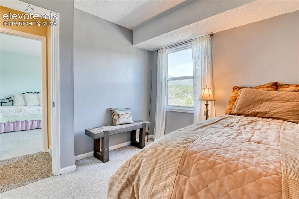 379 Raspberry Lane Monument, CO 80132