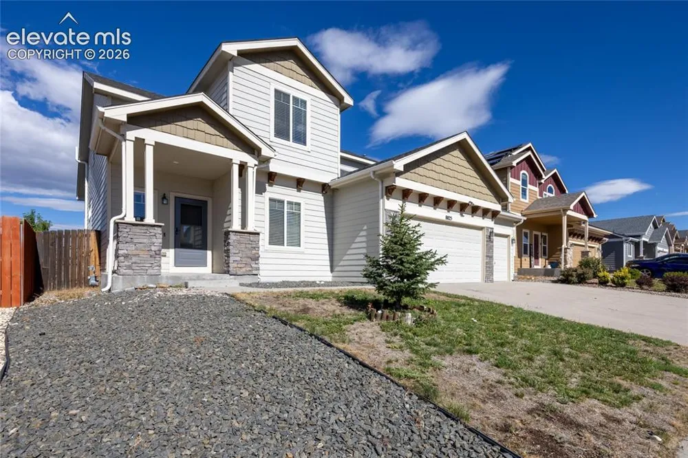 8825 Canary Circle Colorado Springs, CO 80908