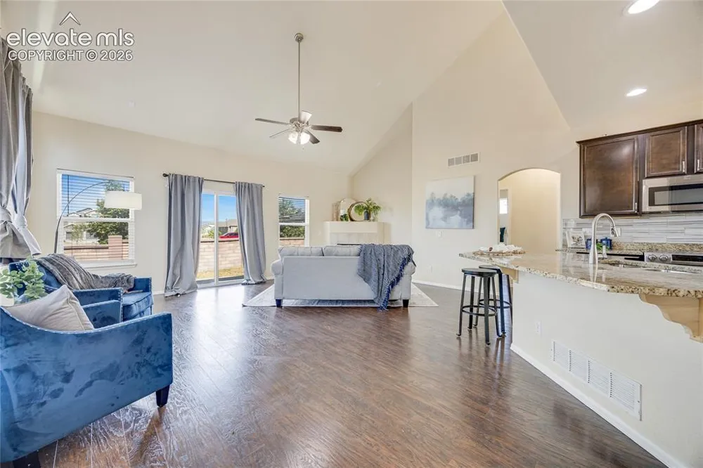 8825 Canary Circle Colorado Springs, CO 80908