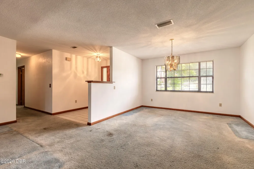 627 Ipswich Lane Port Orange, FL 32127