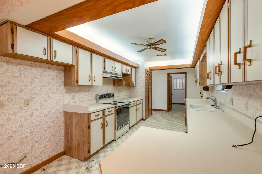 627 Ipswich Lane Port Orange, FL 32127