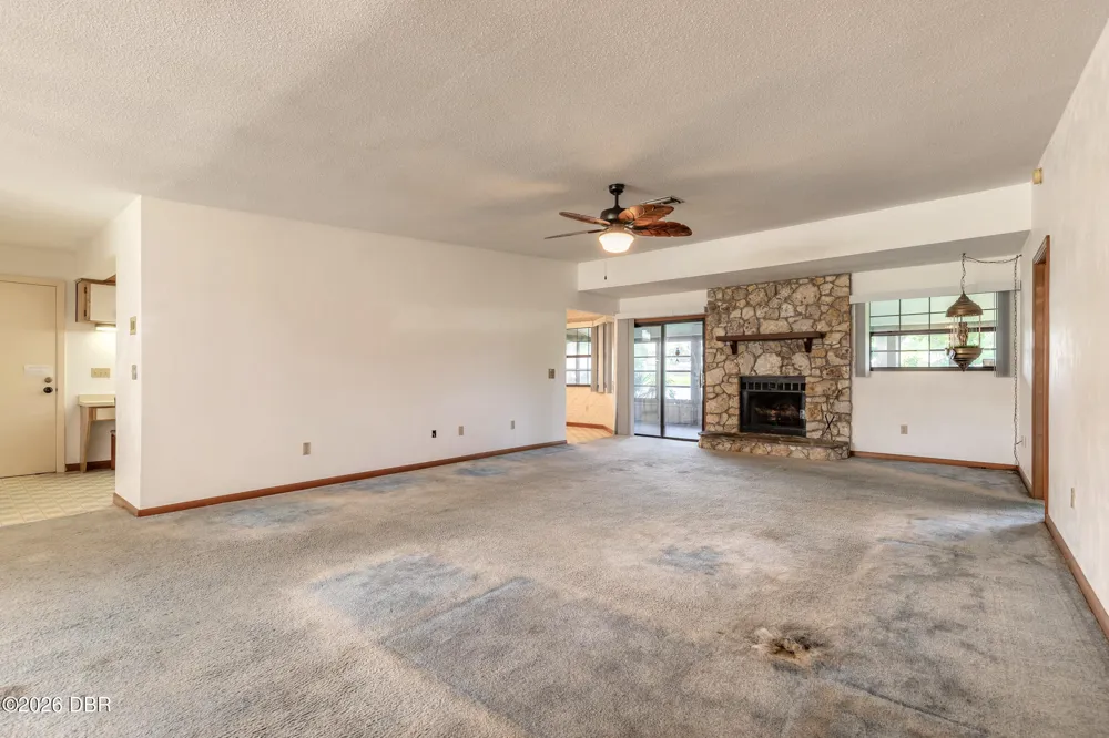627 Ipswich Lane Port Orange, FL 32127
