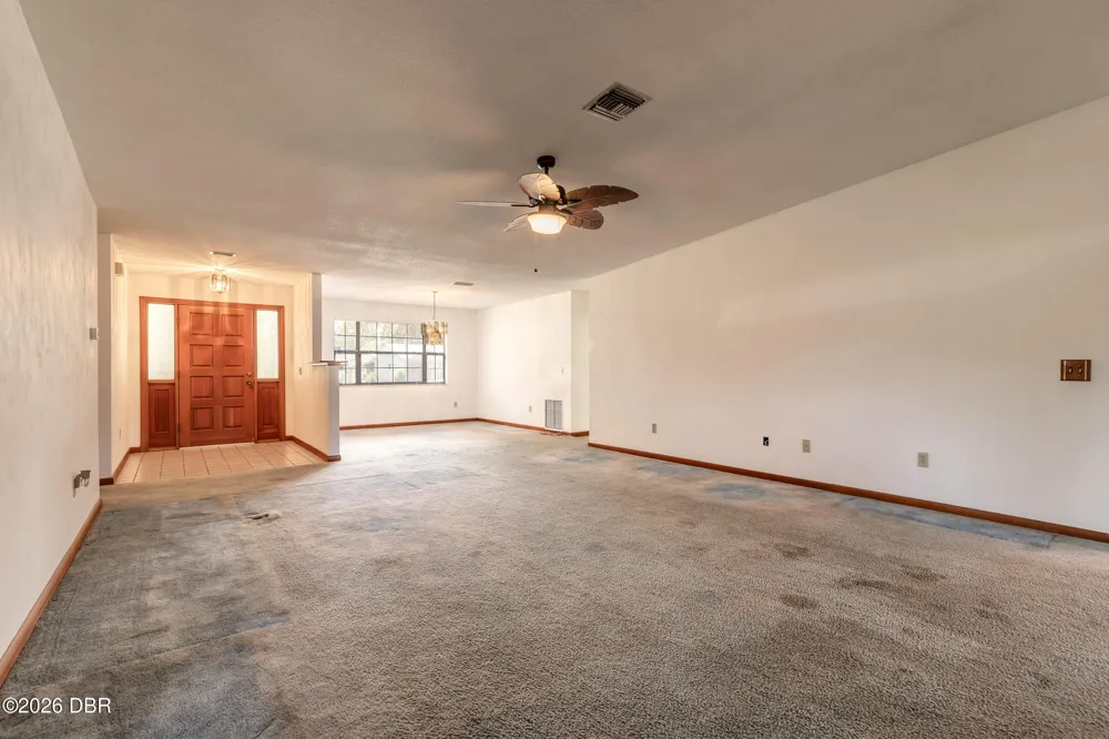 627 Ipswich Lane Port Orange, FL 32127