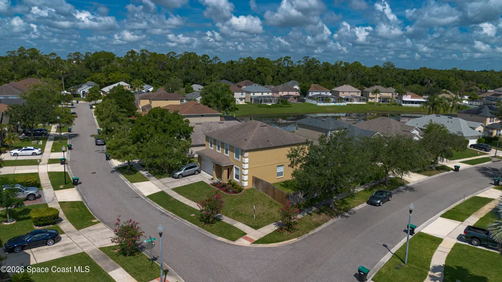 807 Jadestone Circle Orlando, FL 32828