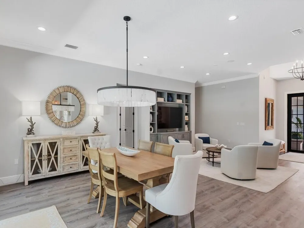 2229 Falls Circle Vero Beach, FL 32967