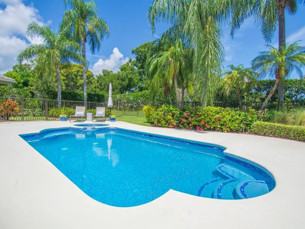 2229 Falls Circle Vero Beach, FL 32967