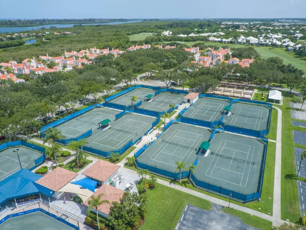 2229 Falls Circle Vero Beach, FL 32967