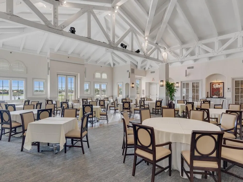 2229 Falls Circle Vero Beach, FL 32967