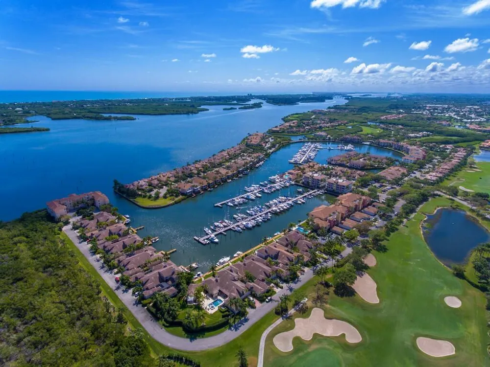 2229 Falls Circle Vero Beach, FL 32967