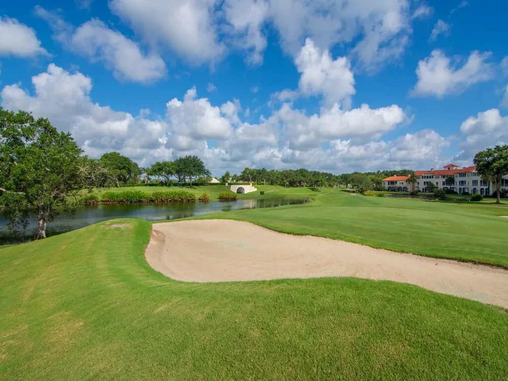 2229 Falls Circle Vero Beach, FL 32967