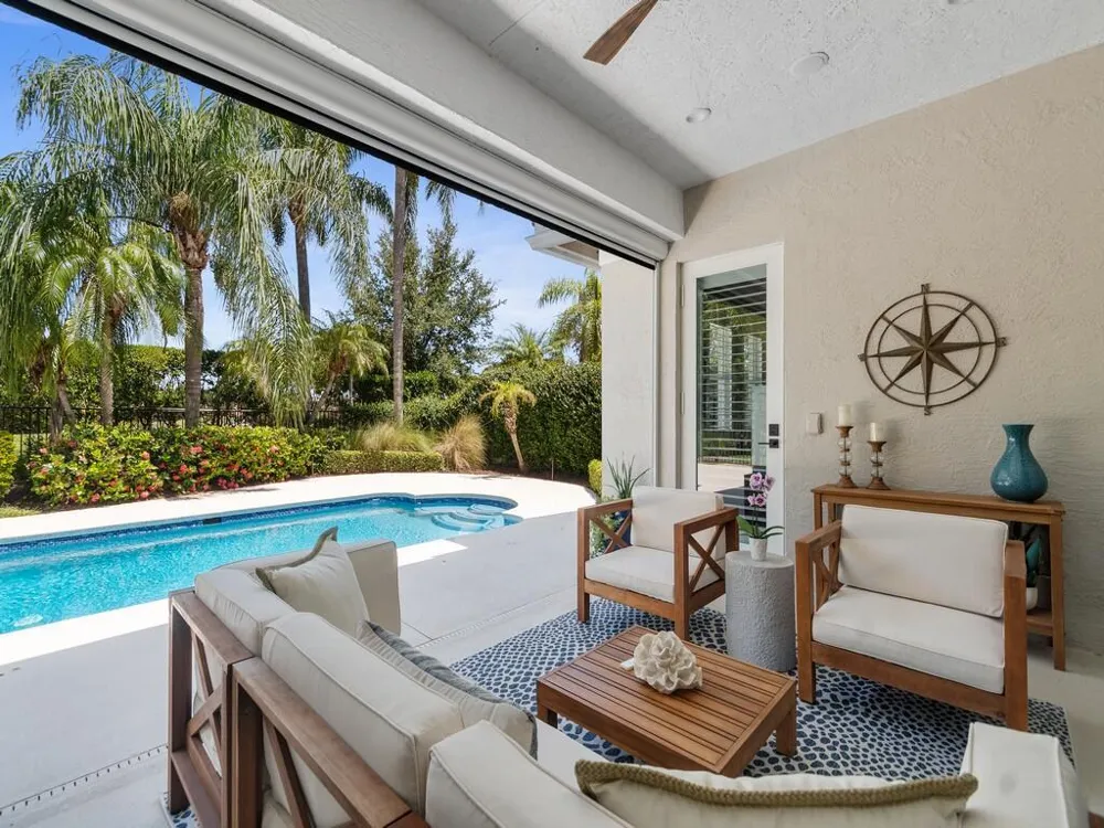 2229 Falls Circle Vero Beach, FL 32967